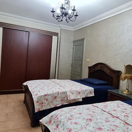 Comfy 2-Bedrooms Apartment In Cairo 44-2 Exterior photo